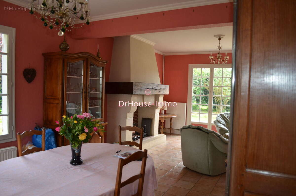 Maison 201 m² à Beaumont-Le-Roger  - photo 44
