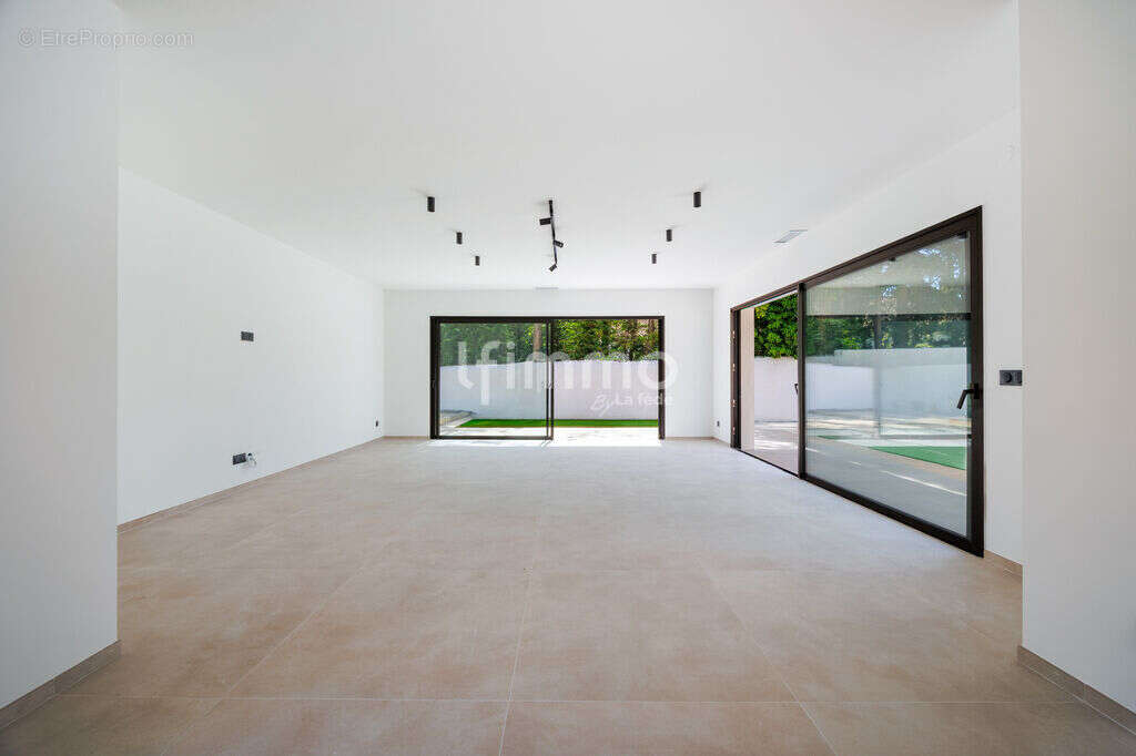Maison à MARSEILLE-12E