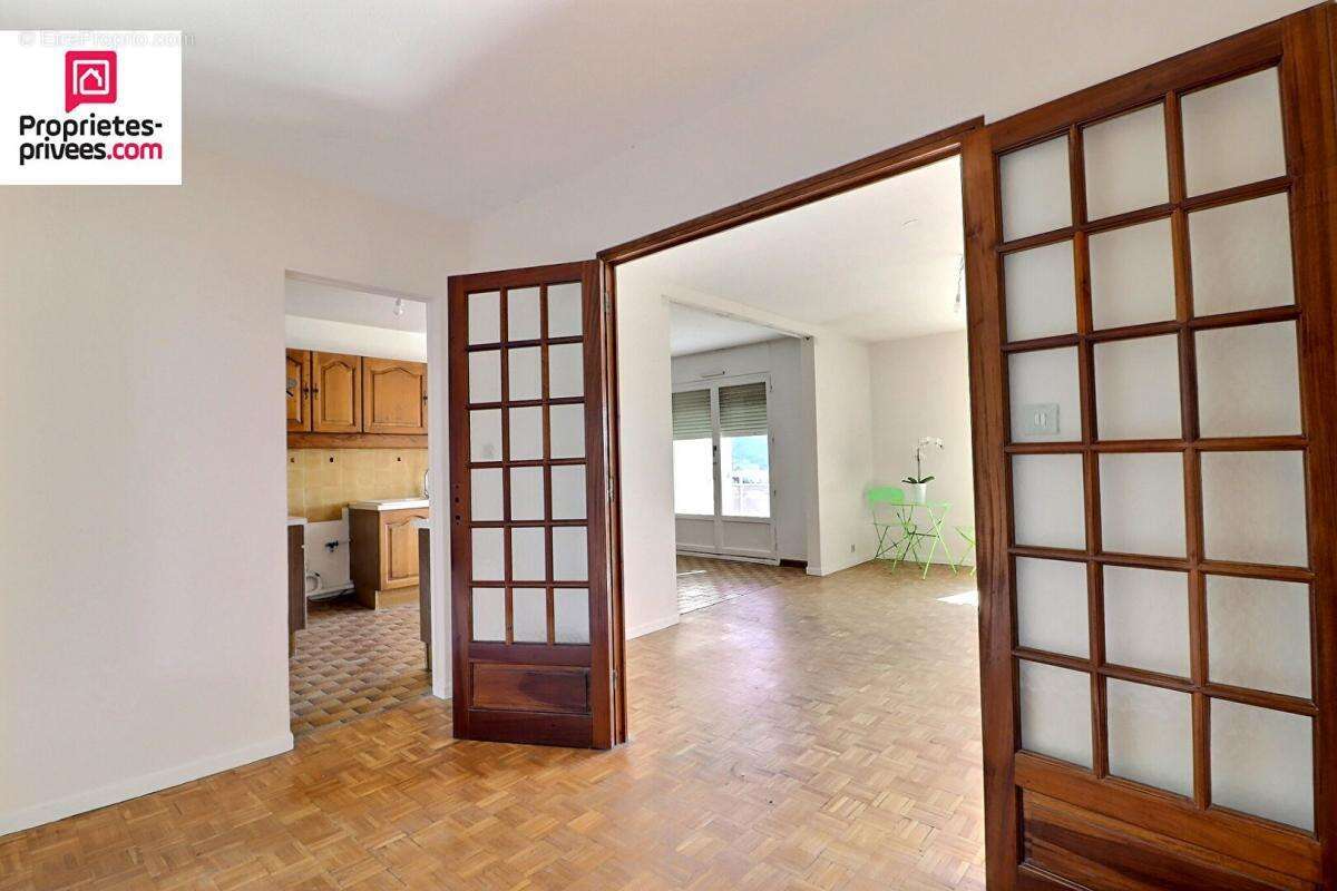 Appartement à MARSEILLE-12E