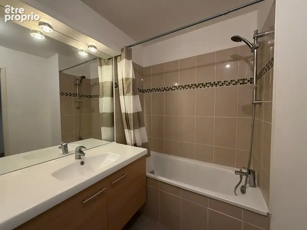Appartement Croix 3 pièce(s) 52.71m2 - photo 6