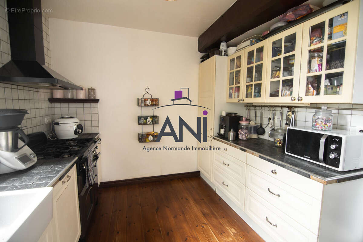 Maison à BACQUEVILLE-EN-CAUX