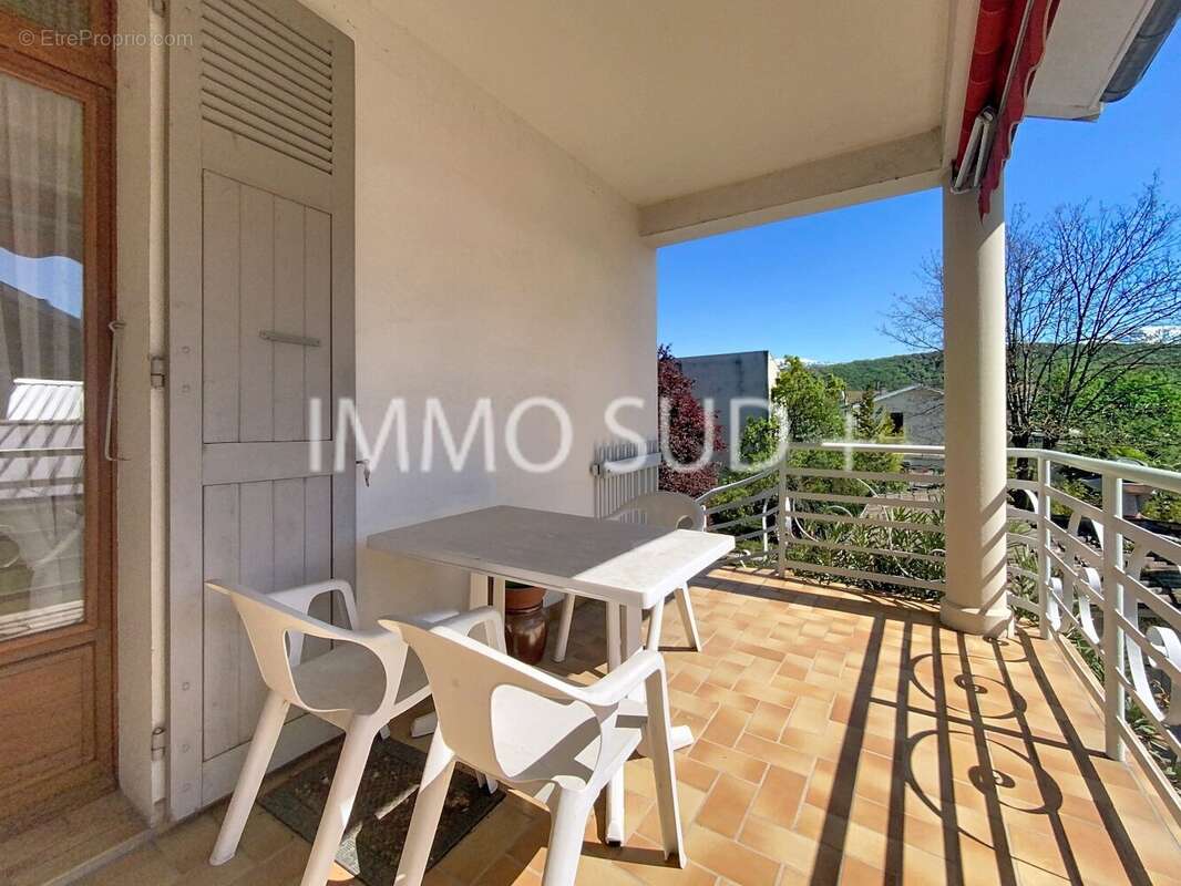 Maison à LE PONT-DE-CLAIX