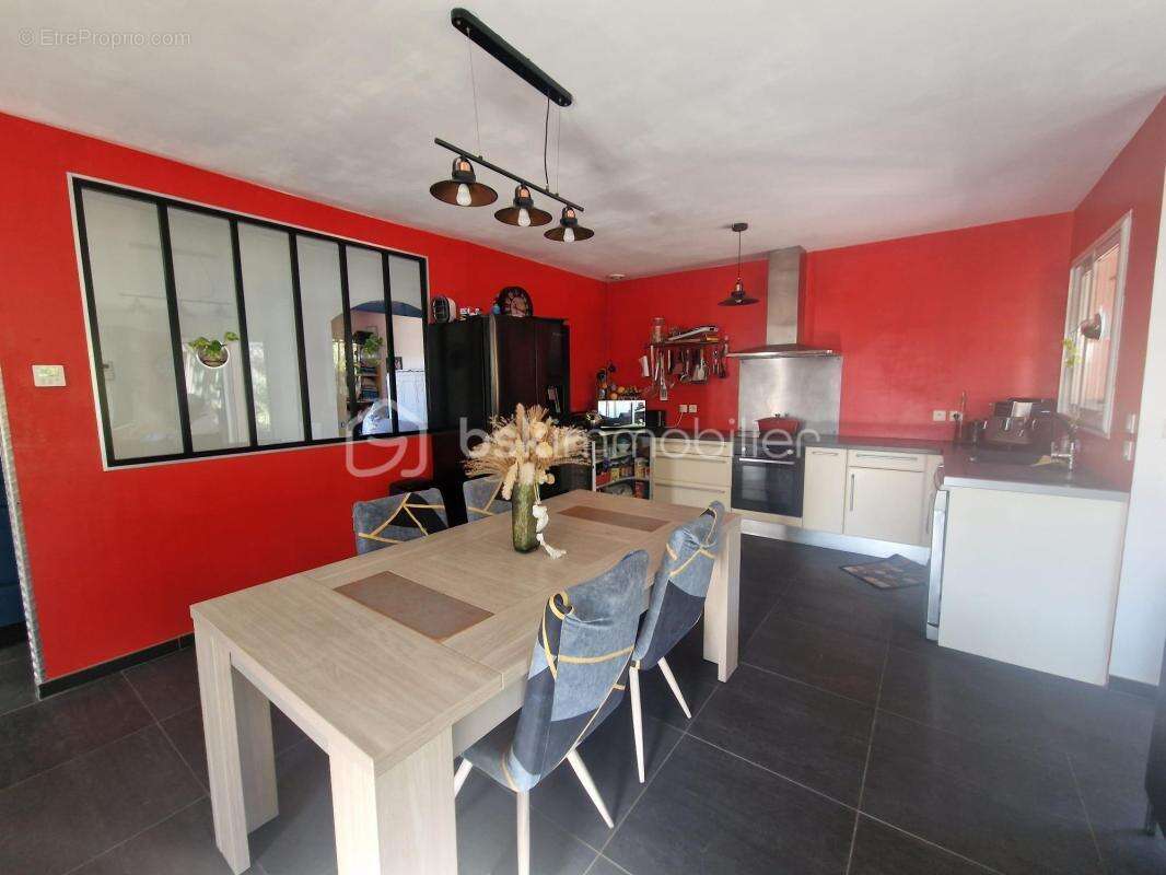 Villa plein  pied avec piscine - photo 14