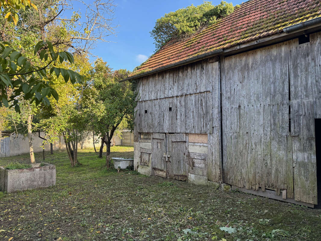 Maison à SAINT-MESMIN