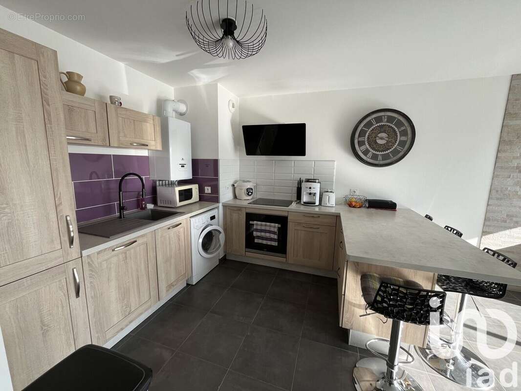 Photo 2 - Appartement à LIVRON-SUR-DROME