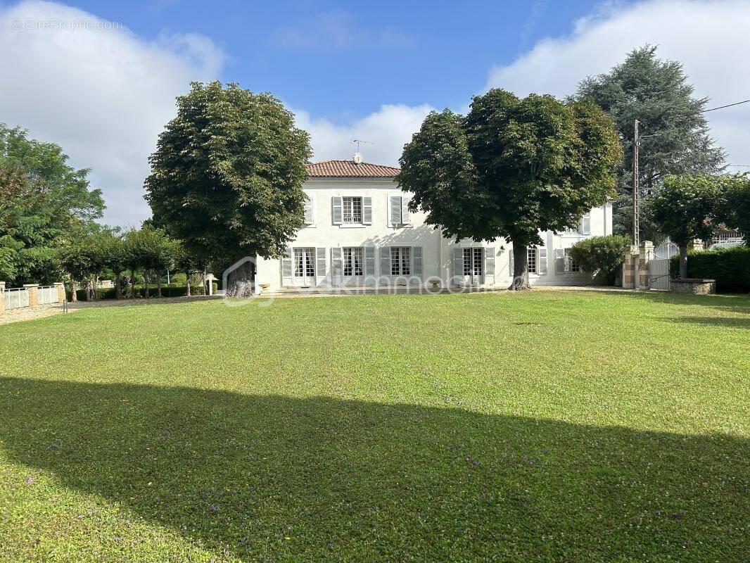 Maison à VILLENEUVE-SUR-LOT