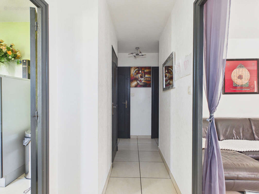 Maison à MONTROND-LES-BAINS