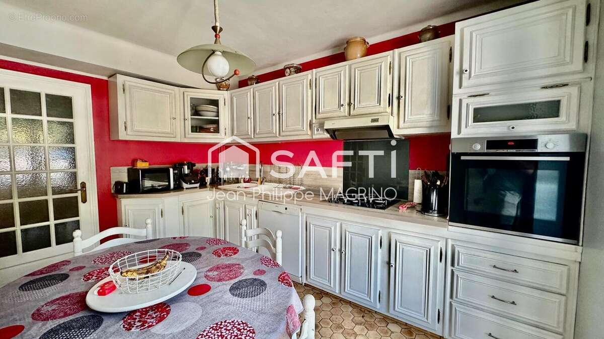 Maison 182 m² à Belesta  - photo 2