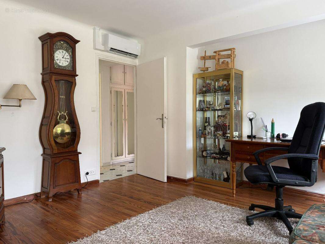 Maison à LABARRERE