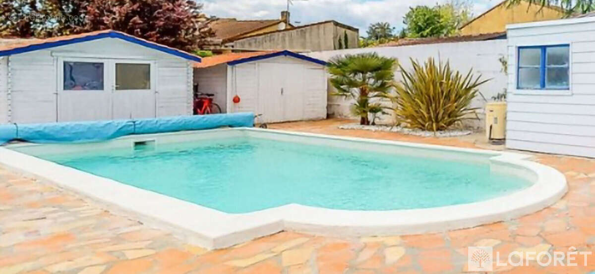 Maison à VILLENAVE-D&#039;ORNON