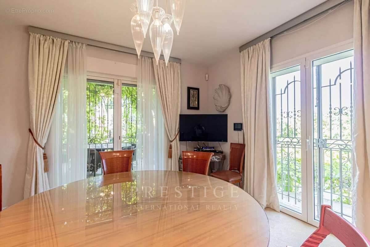Maison à ANTIBES