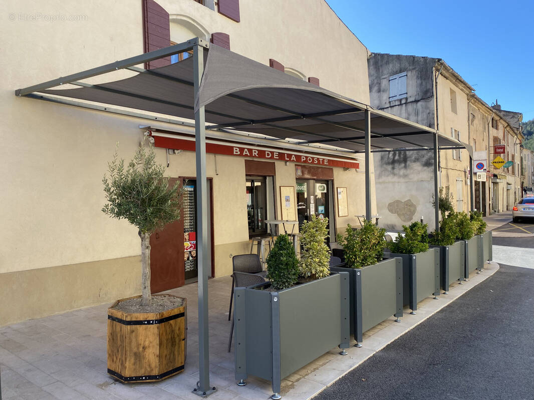 Commerce à MEYRARGUES
