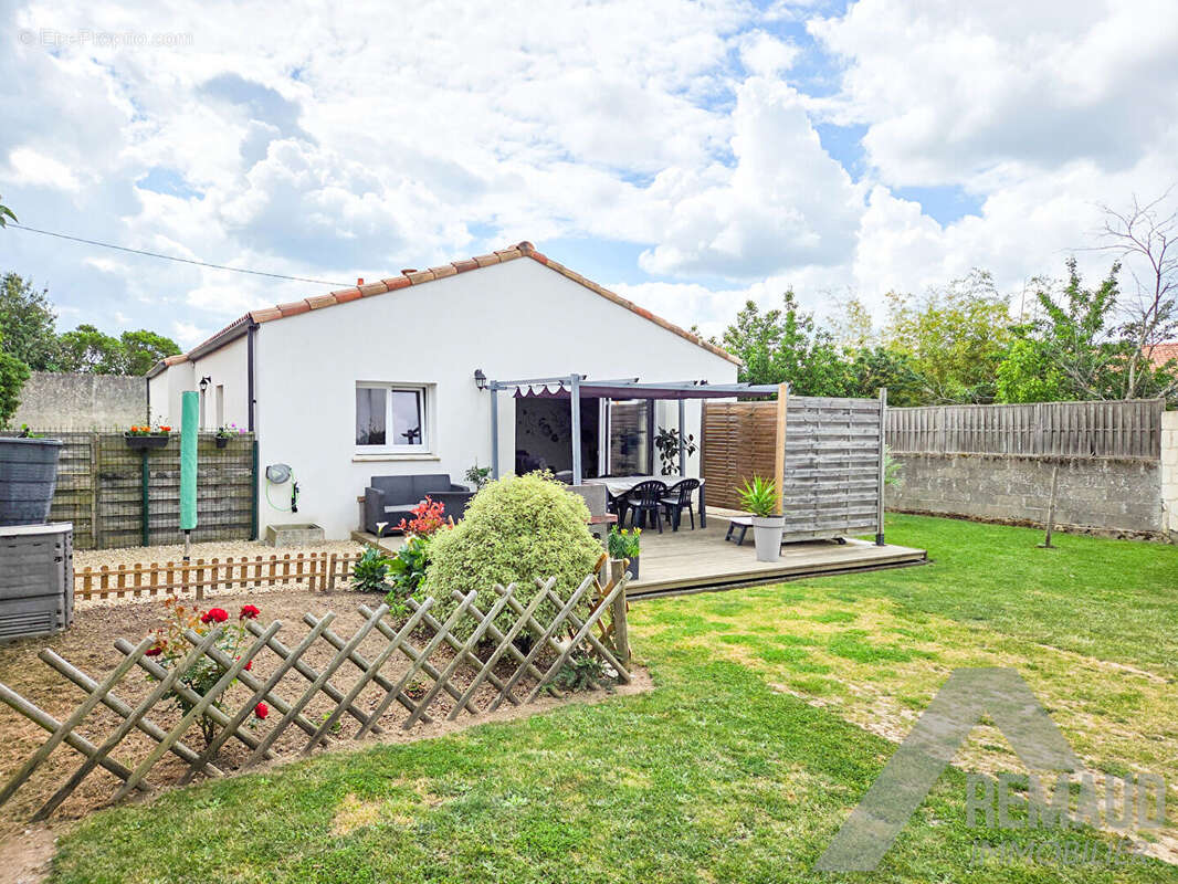 Maison à AIZENAY