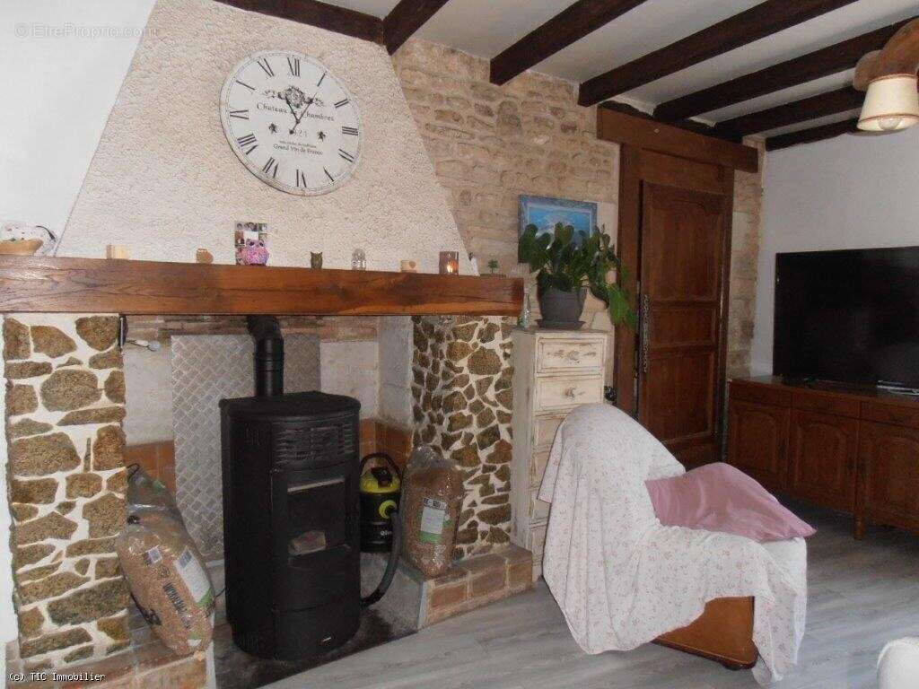 Maison à SAUZE-VAUSSAIS