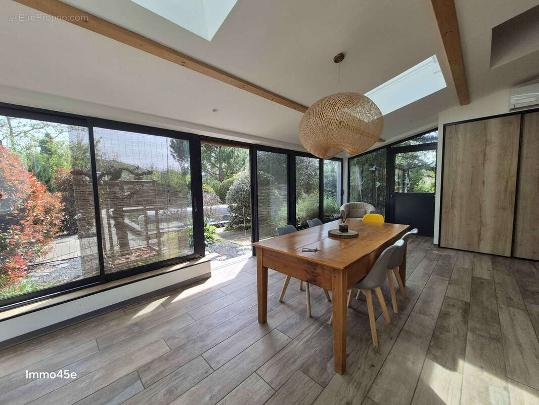 Maison à HAUTERIVES