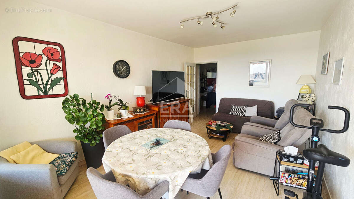 Appartement à VENCE