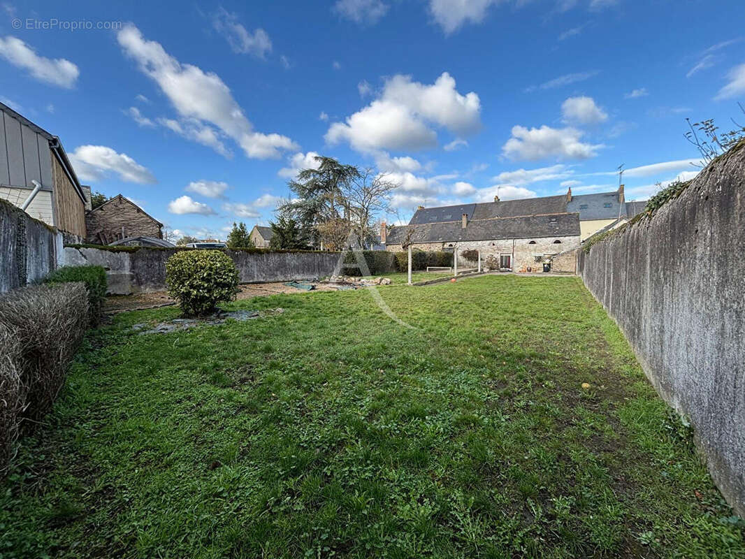 Maison à VERN-D&#039;ANJOU