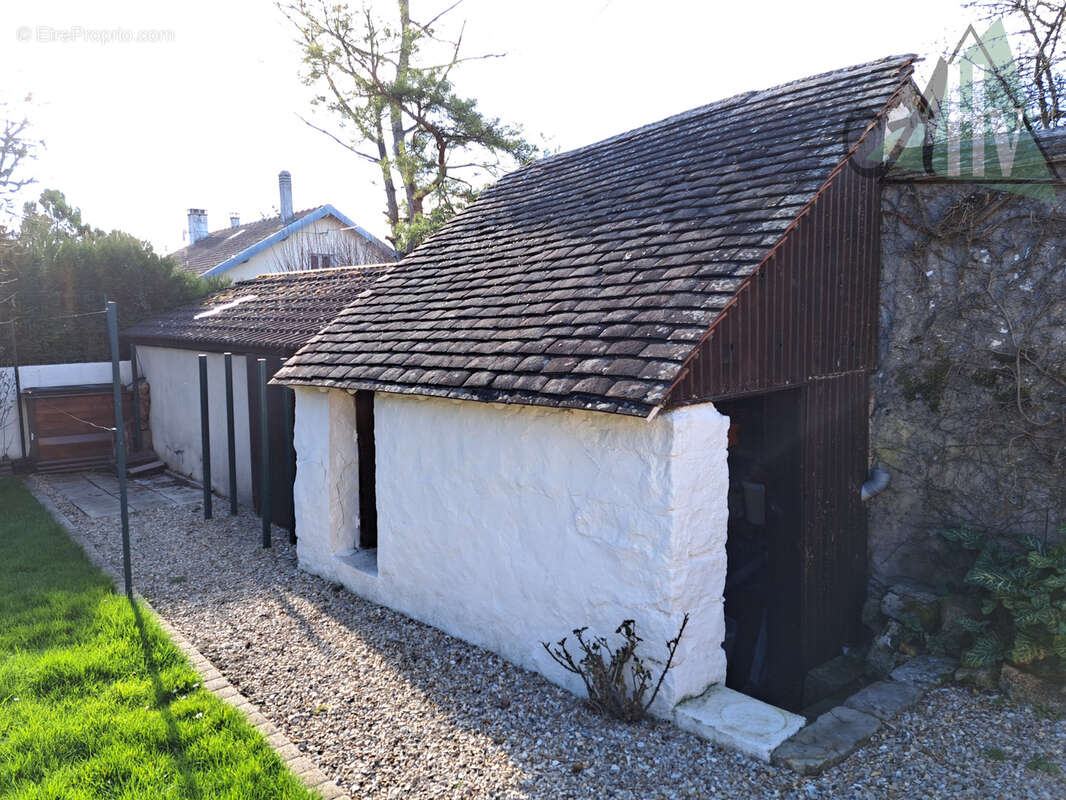 Maison à VINNEUF