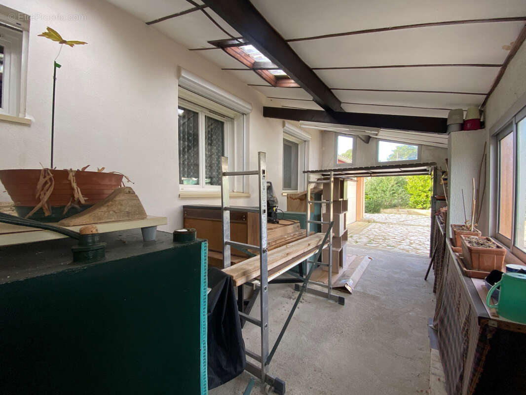 Maison à COURNONTERRAL