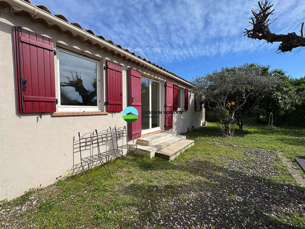Maison à L'ISLE-SUR-LA-SORGUE
