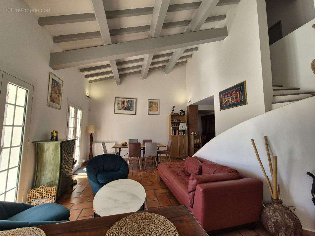 Maison à SAINT-CYPRIEN
