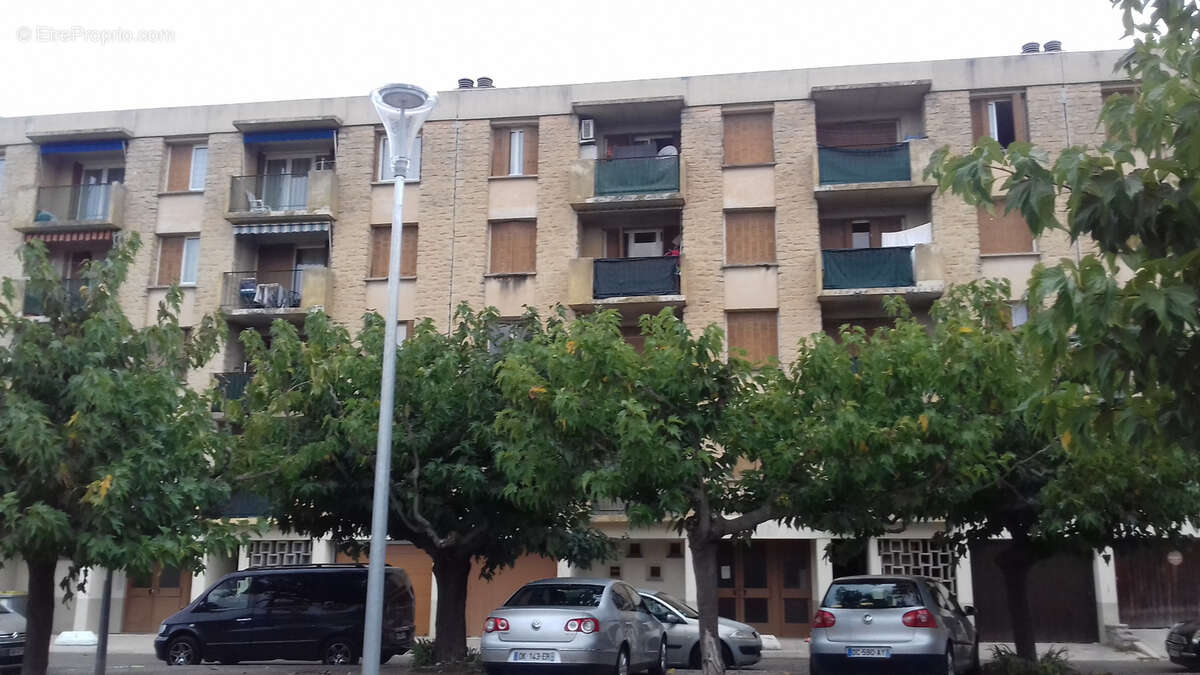 Appartement  entierement renové en 2024 avec locataire - photo 3
