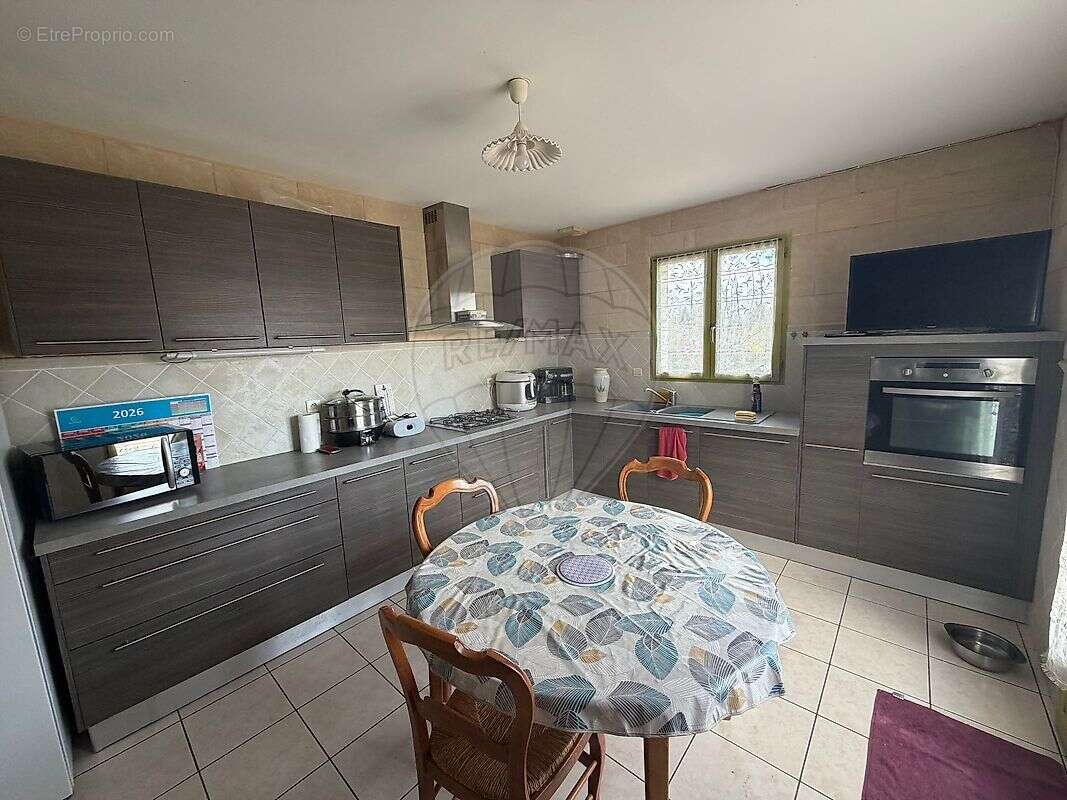 Maison à VILLEBLEVIN