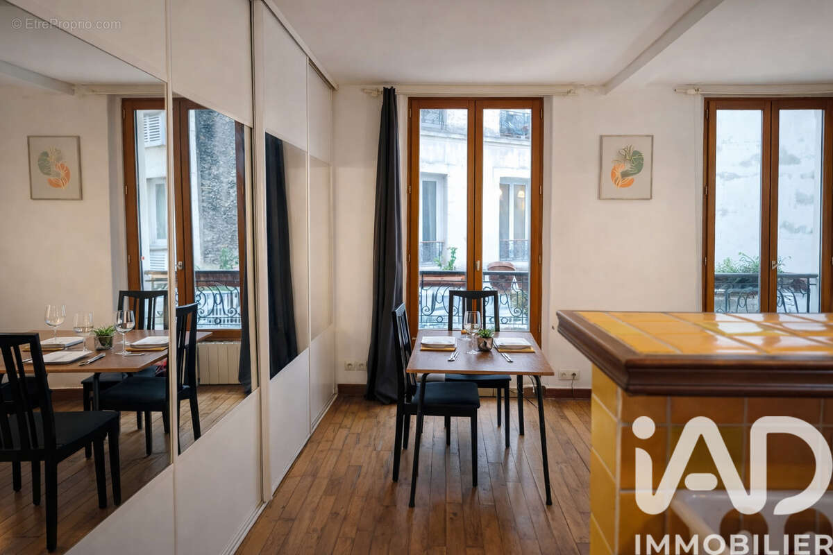 Photo 2 - Appartement à PARIS-17E