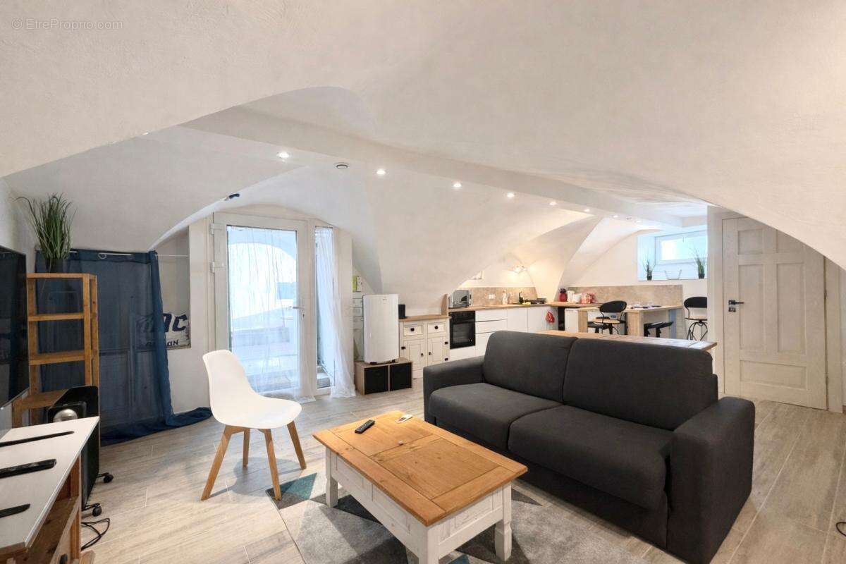 Appartement à LE CANNET
