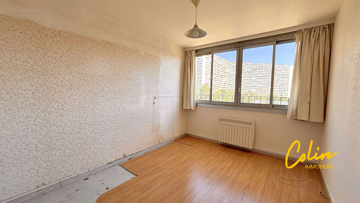 Appartement 92 m² à Marseille-9e  - photo 2