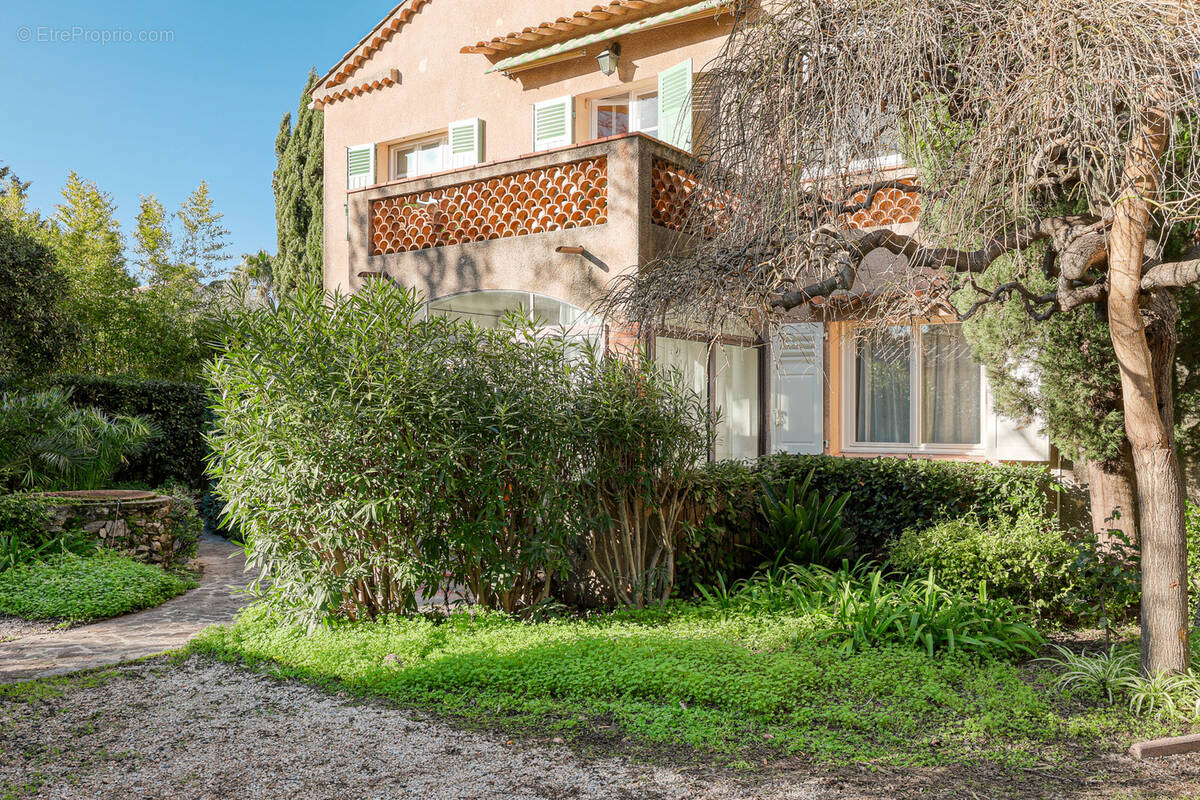 Appartement à SAINT-TROPEZ