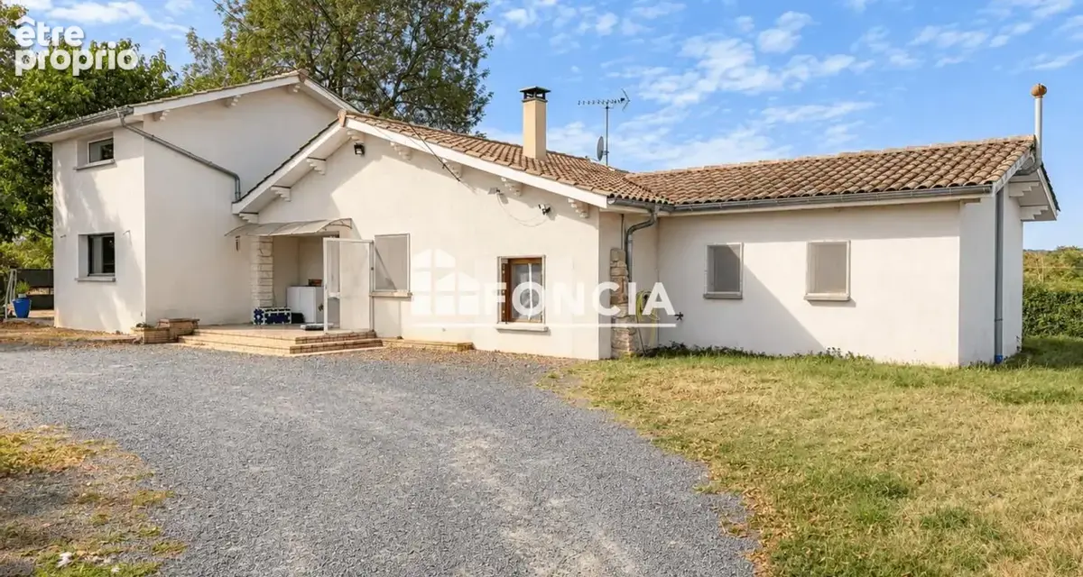 Montceaux (01090) – maison de 136 m² avec vue sur les monts du beaujolais – terrain de 2 400 m² - photo 2