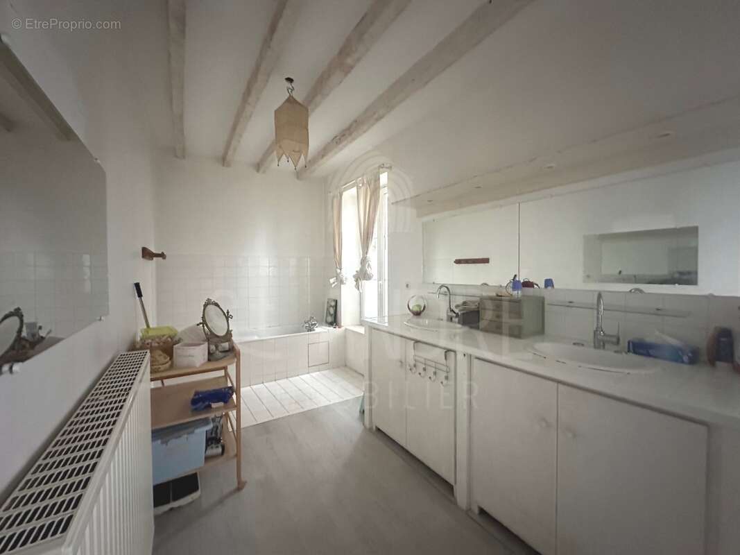 Maison à SAINT-BARTHELEMY