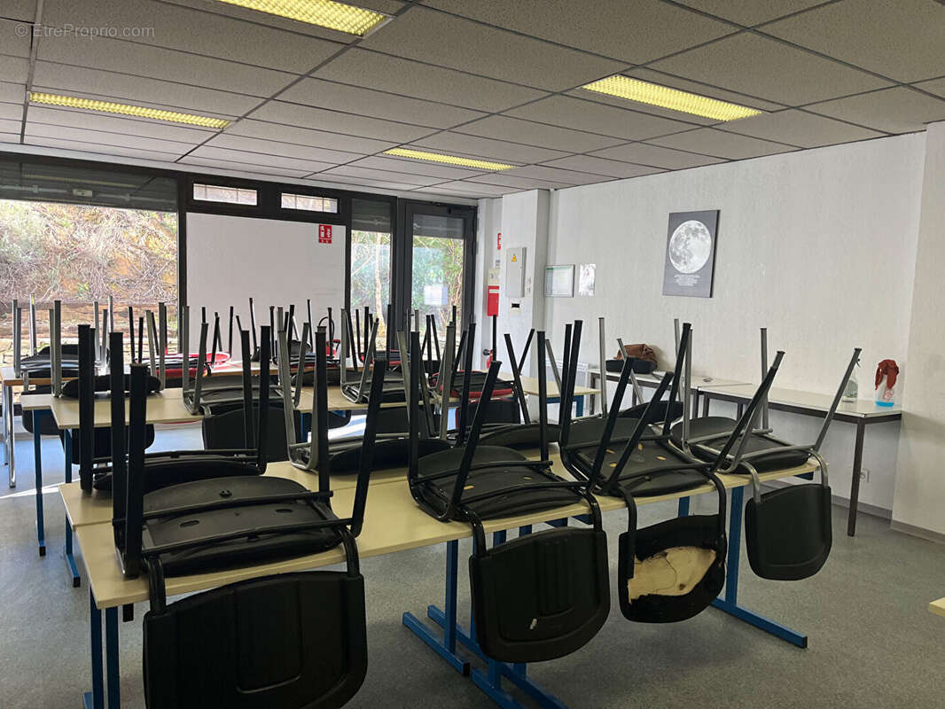 Autre à AIX-EN-PROVENCE