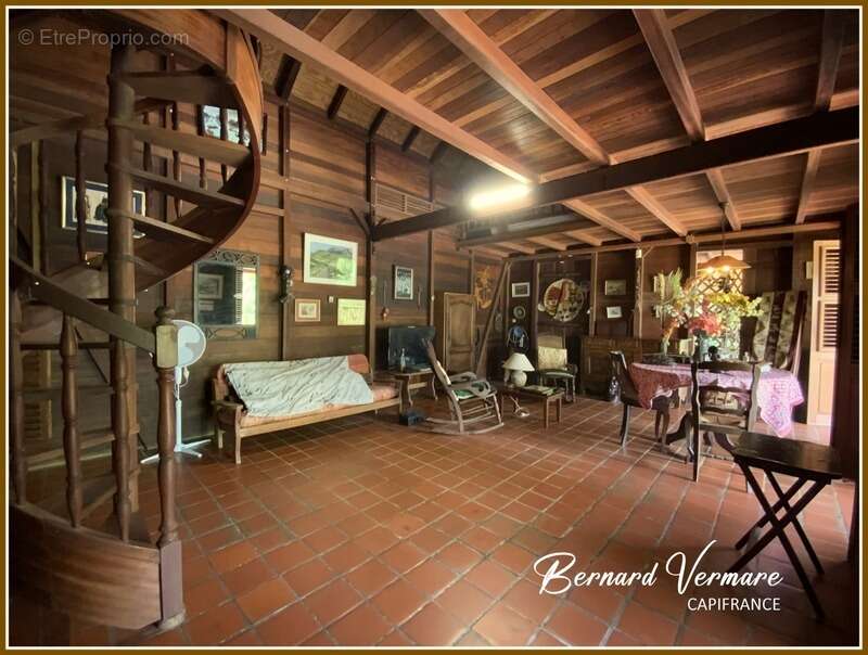 Maison à SAINTE-ANNE