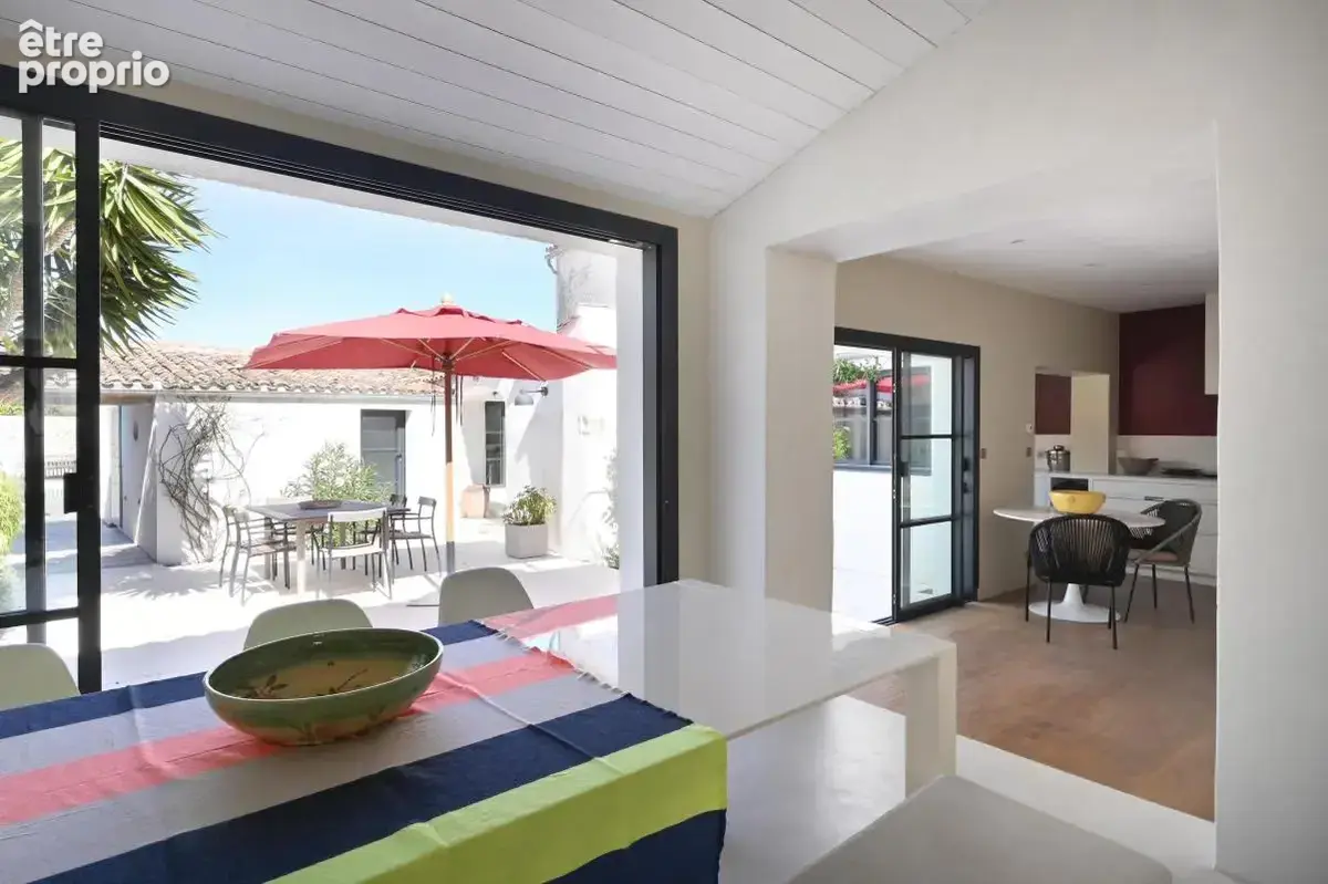 Rare! coeur village propriete avec piscine - photo 13