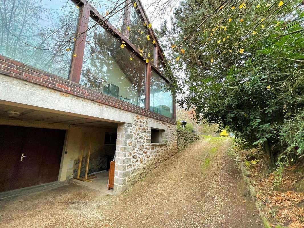 Maison à CHAILLY-EN-BIERE