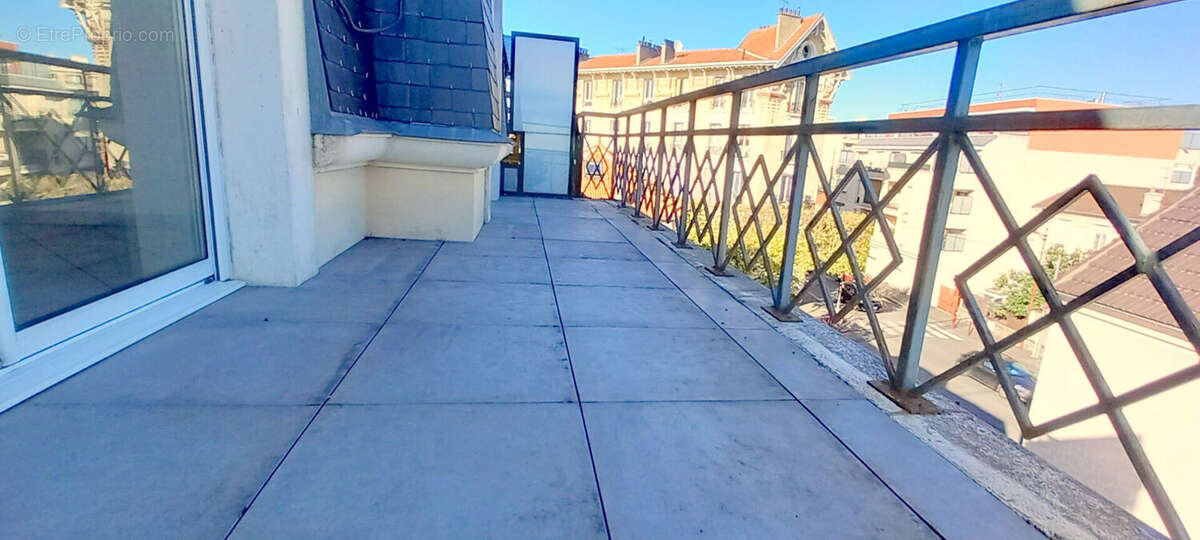 Appartement à BONDY