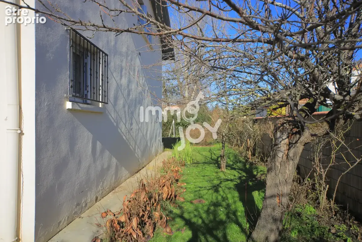Maison de 103 m2, T5, jusqu'à 4 chambres, sur terrain de 590 m2. - photo 15