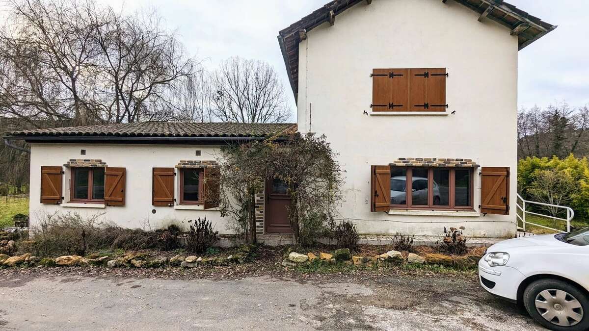Maison à LAMOTHE-FENELON