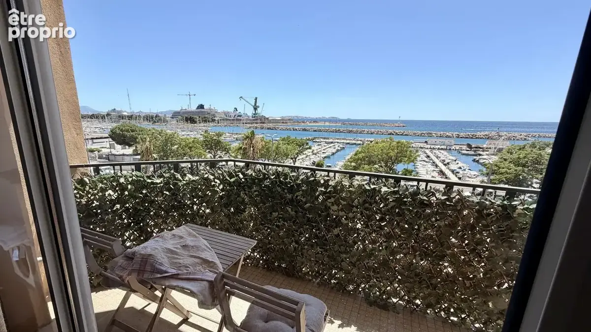 Appartement à MARSEILLE-16E