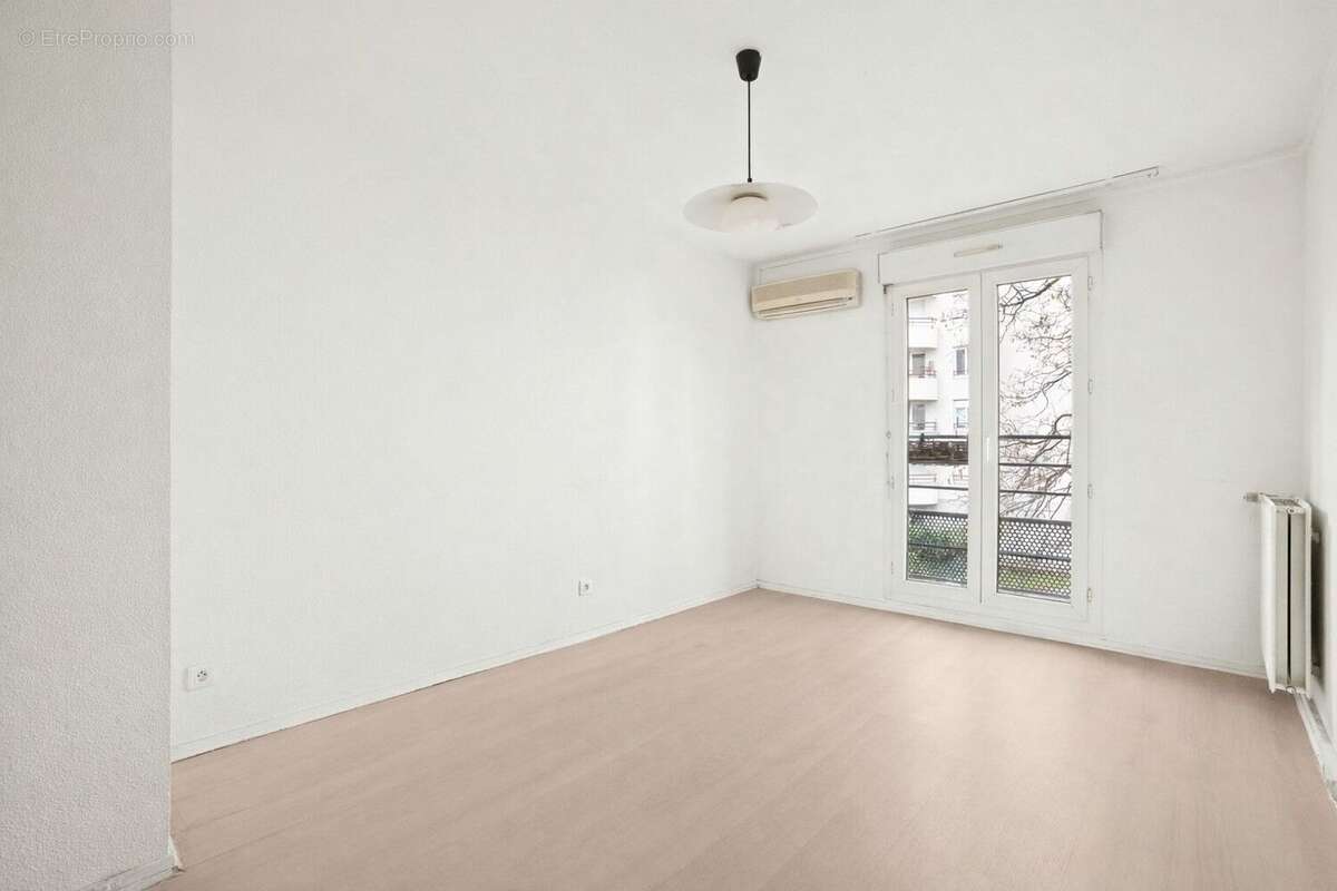 Photo 2 - Appartement à LYON-9E