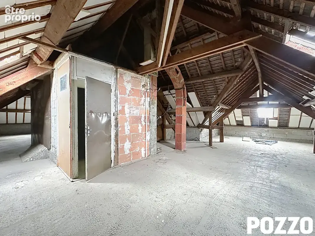 A Vendre - Saint Jean De La Haize - Maison 7 pièce(s) 140.83 m² - sous sol - vie de plain pied - photo 16