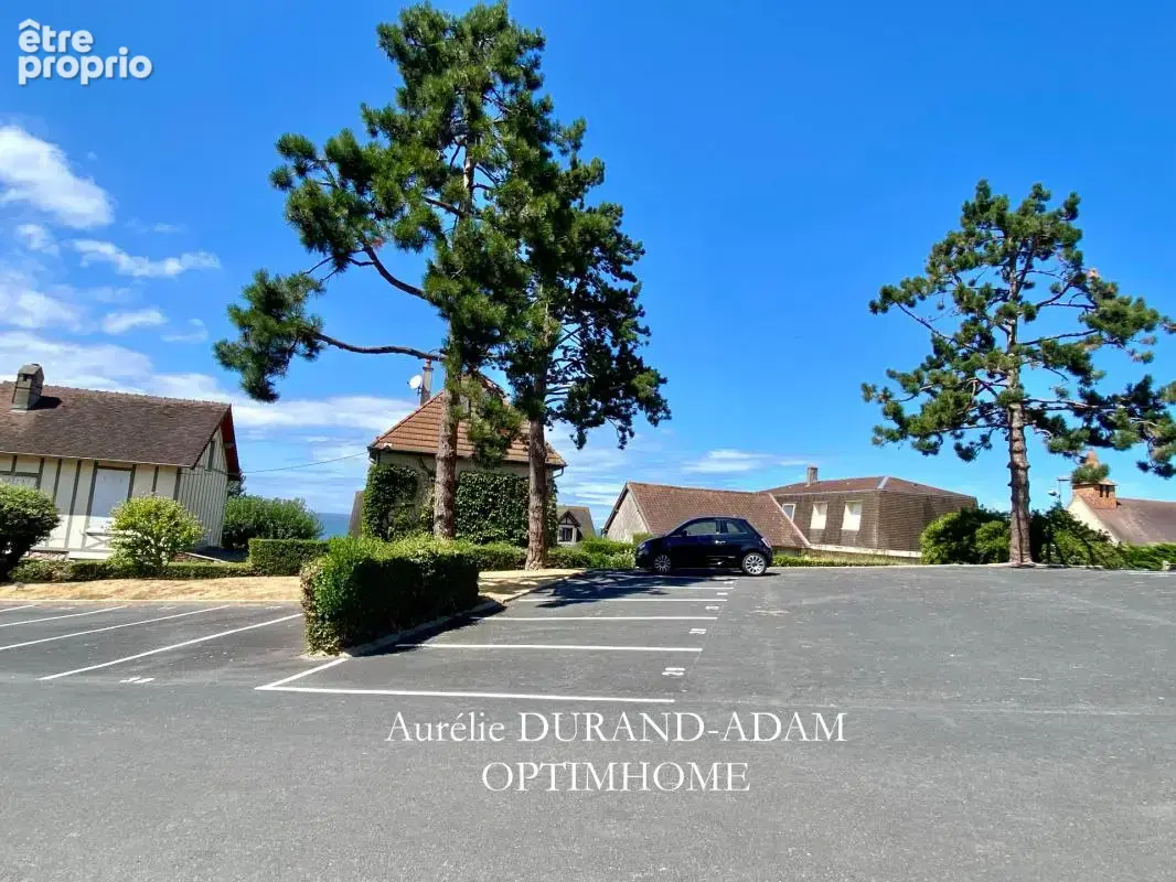 Bénerville-sur-Mer – Un cocon avec une superbe vue mer, à deux pas de la plage - Emplacement de Parking privatif - Cave - photo 10
