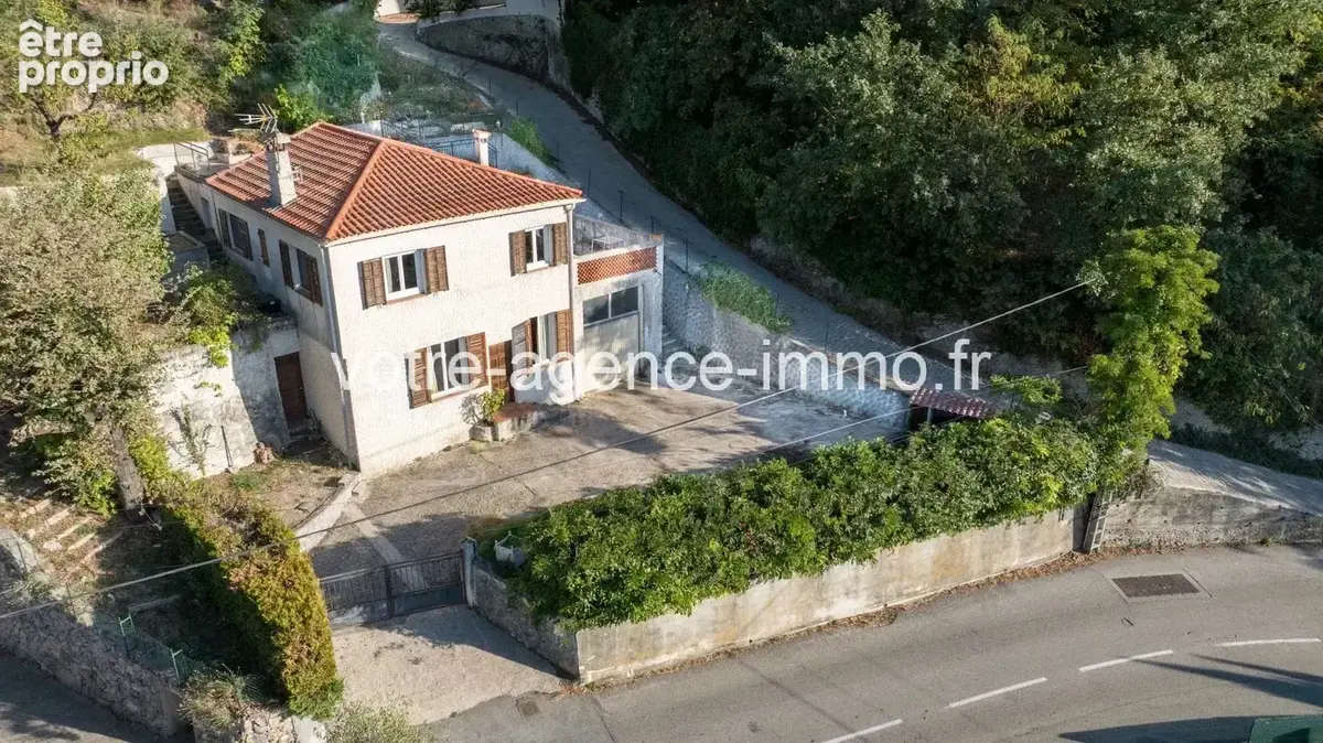 Maison à COLOMARS