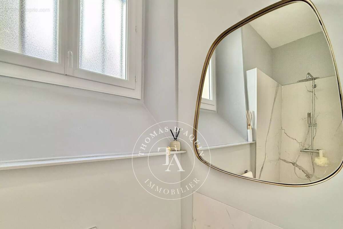 Appartement à PARIS-6E