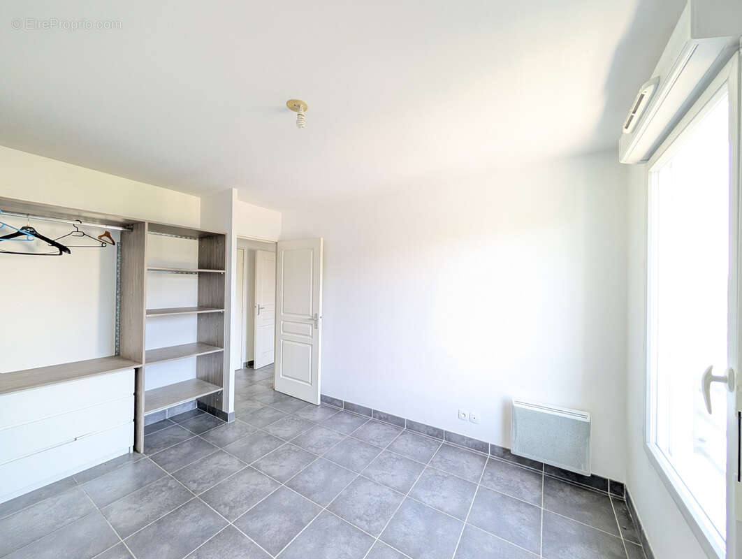 Appartement à MARSEILLE-11E