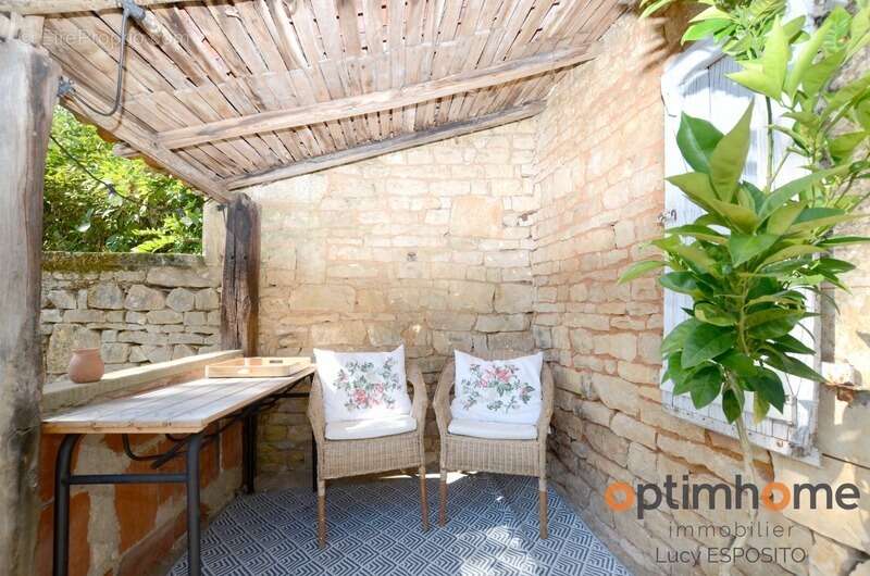 Maison à NANTEUIL-EN-VALLEE