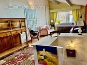 Maison à LE CASTELLET