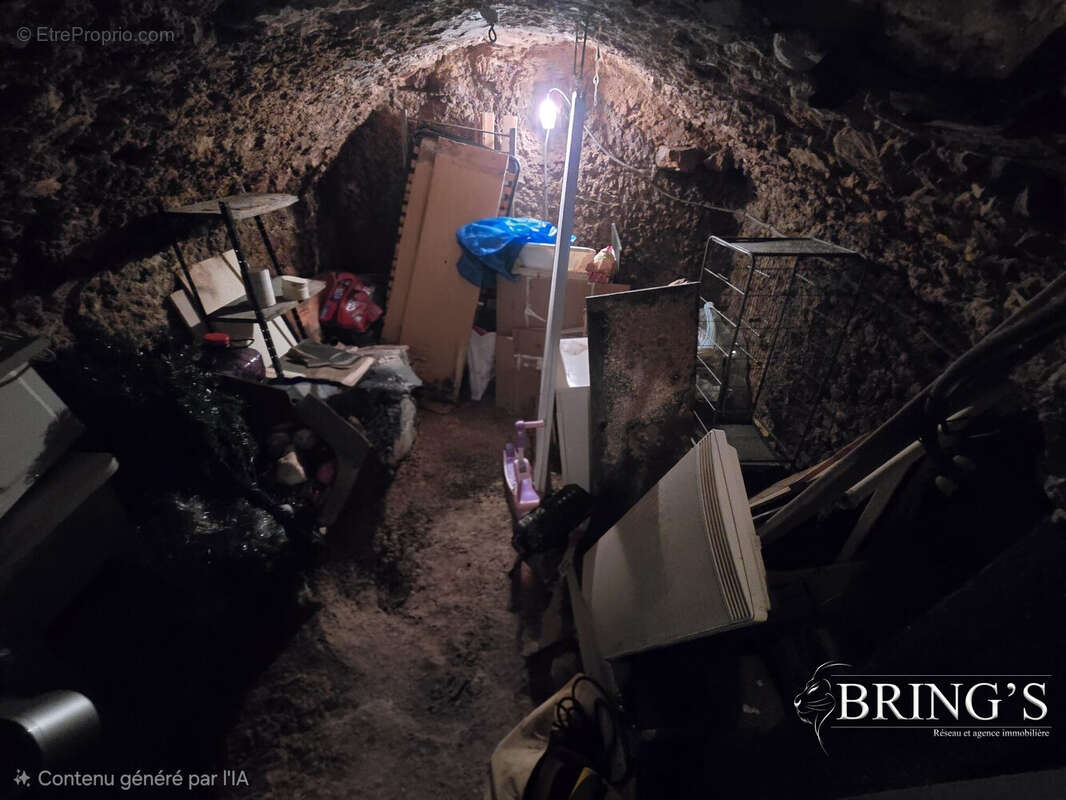 Cave- Maison St Maximin